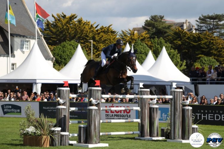 Martin Fuchs (SUI) and The Sinner  master the course and the competition at the Jumping International de La Baule CSIO 5*