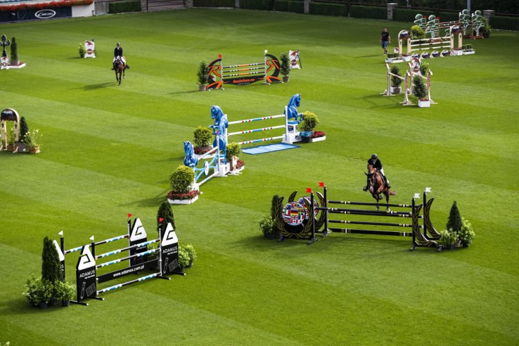 Power, speed and precision - thrilling CSI5* action at Tops International Arena this week!