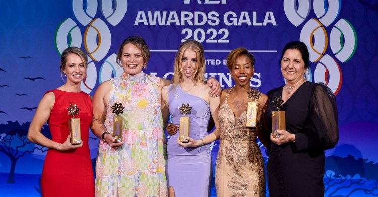 FEI Awards 2022 celebrate all female winners
