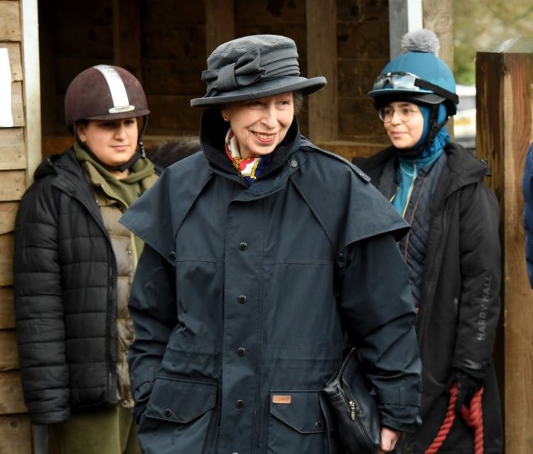 The British Horse Society welcomes HRH The Princess Royal at Birmingham-based Summerfield Stables