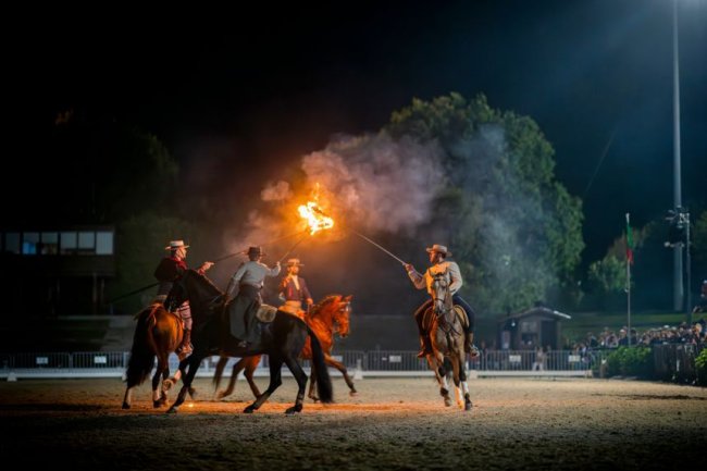 THE LONDON INTERNATIONAL HORSE SHOW ANNOUNCES THE RETURN OF THE PRIDE OF PORTUGAL LUSITANO DISPLAY TEAM