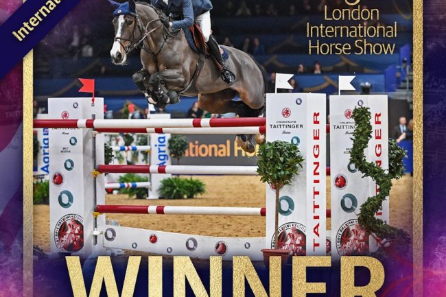 LONDON INTERNATIONAL HORSE SHOW PAINTS THE TOWN BLUE